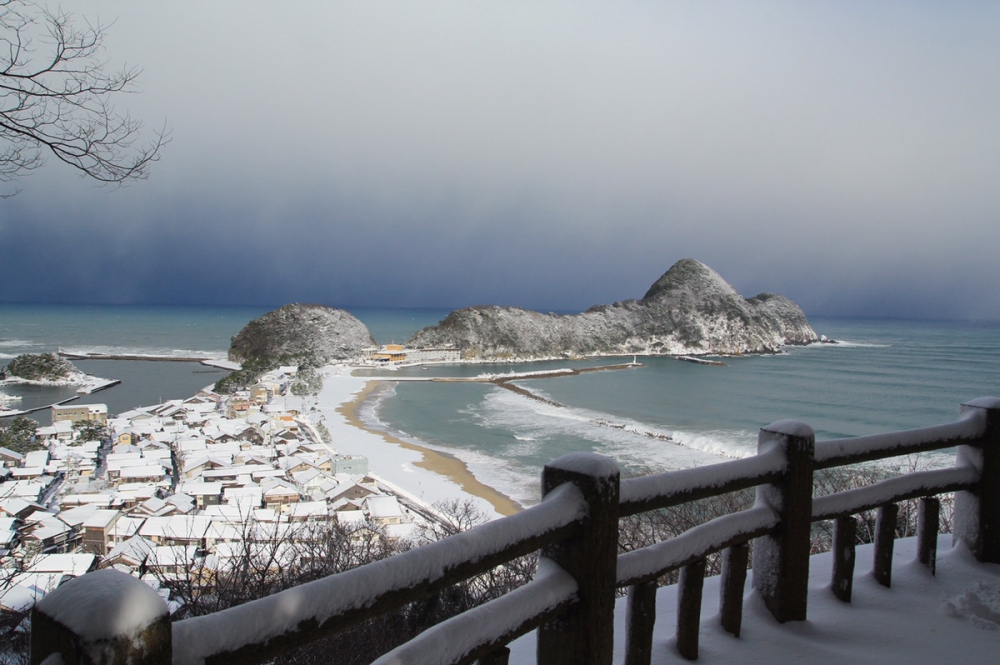 竹野海邊雪白沙灘海景
